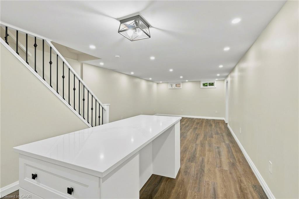 1008 Garth Street Property Photo 34