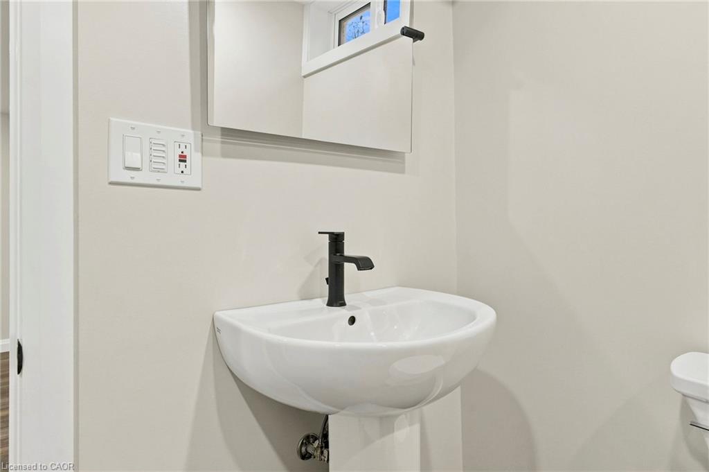 1008 Garth Street Property Photo 36