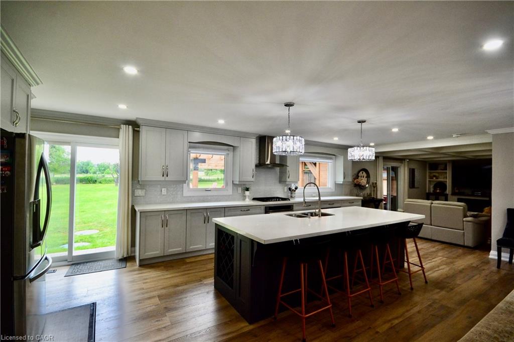 8 Kevinwood Drive Property Photo 7