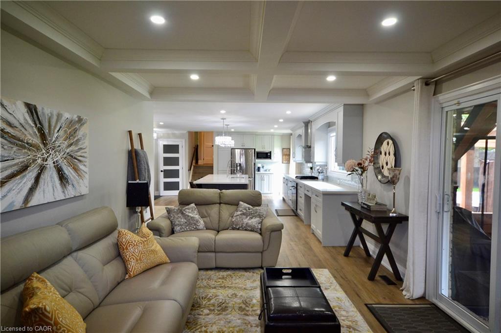 8 Kevinwood Drive Property Photo 14