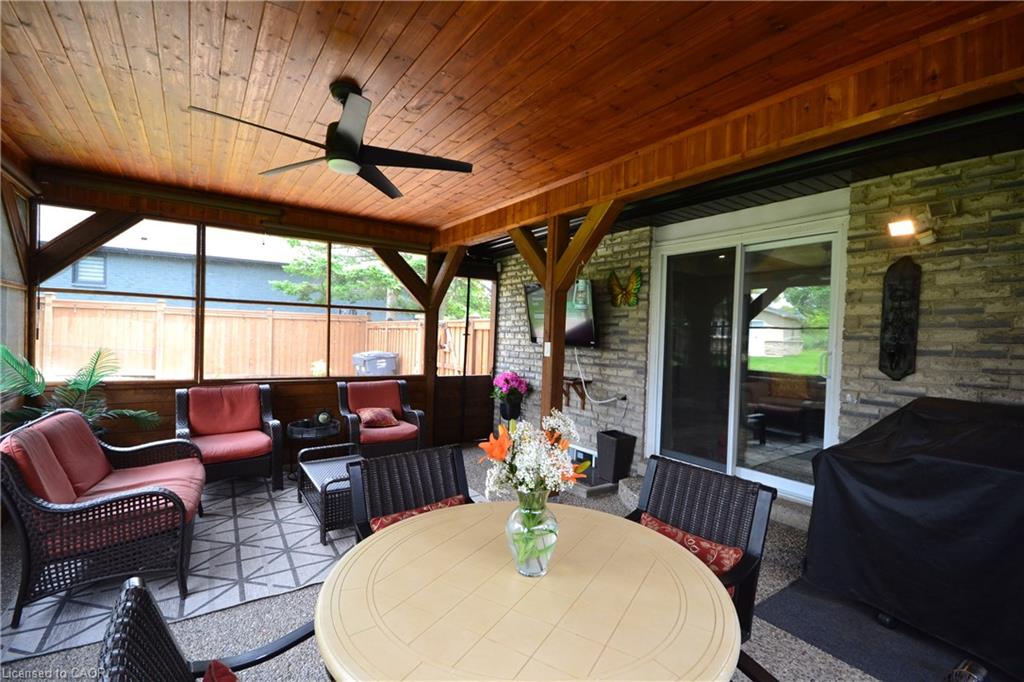 8 Kevinwood Drive Property Photo 15