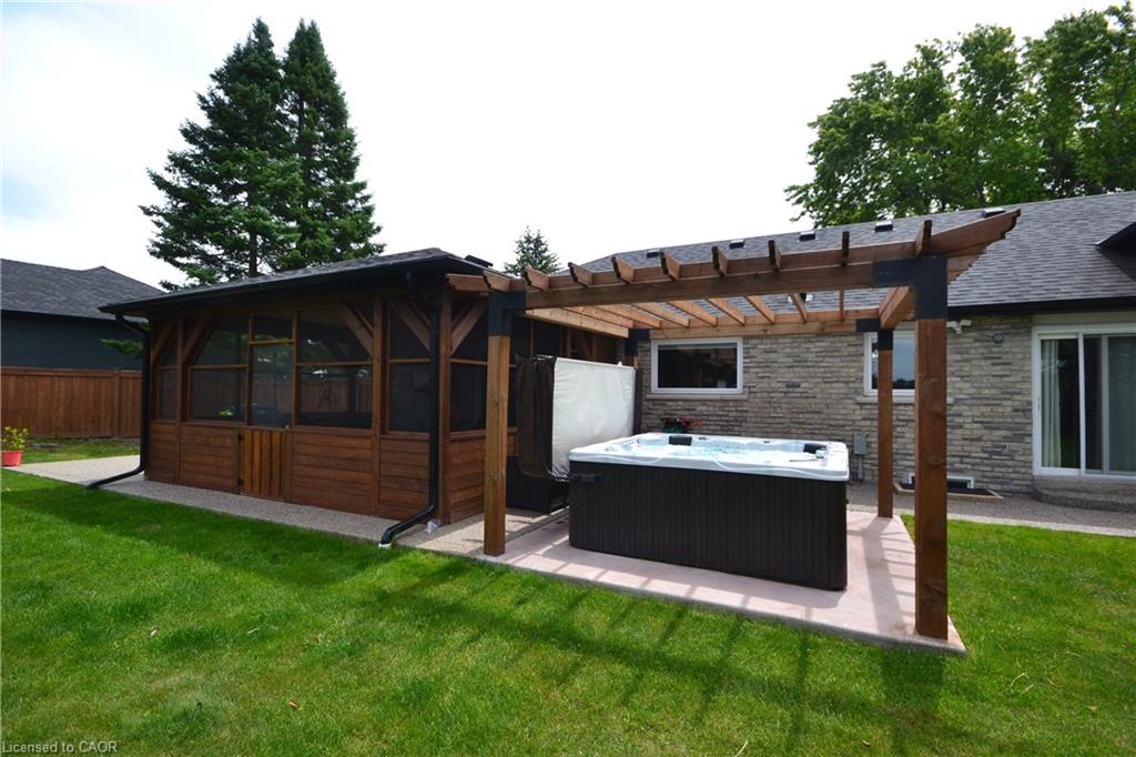 8 Kevinwood Drive Property Photo 39