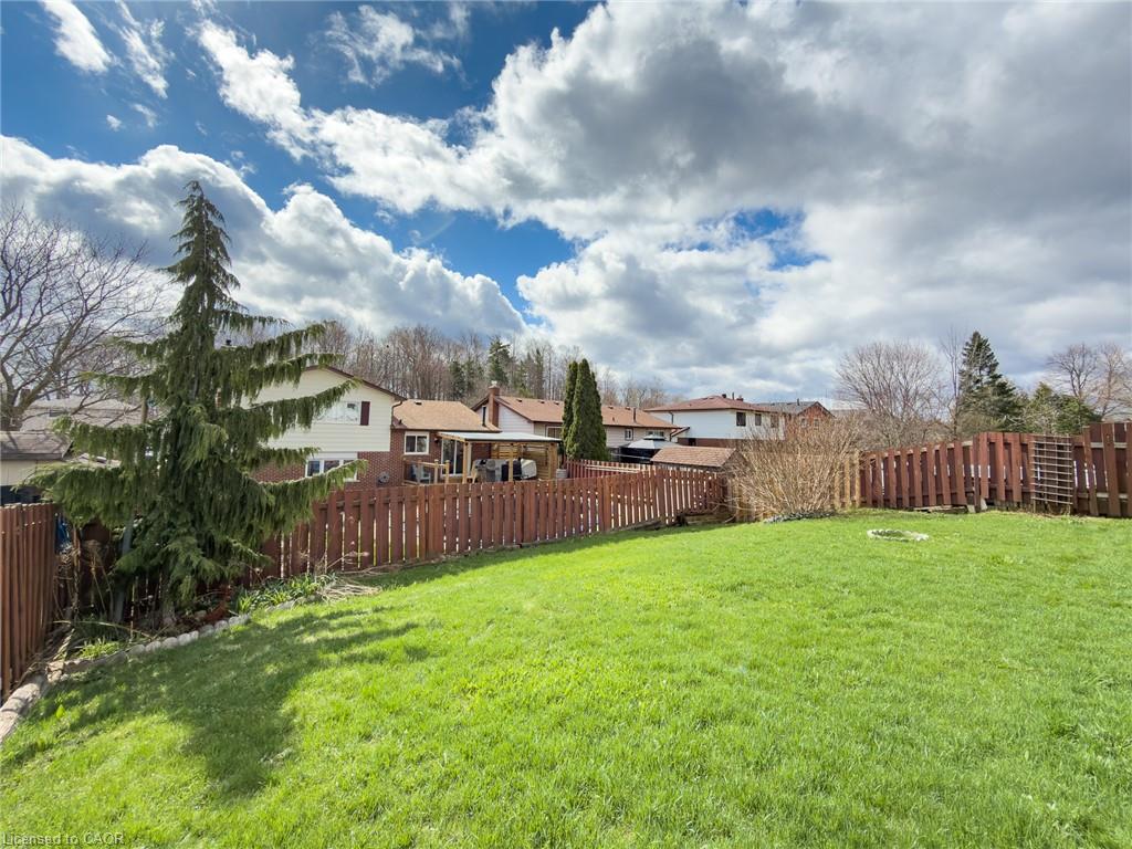 98 Cobblehill Road Property Photo 17