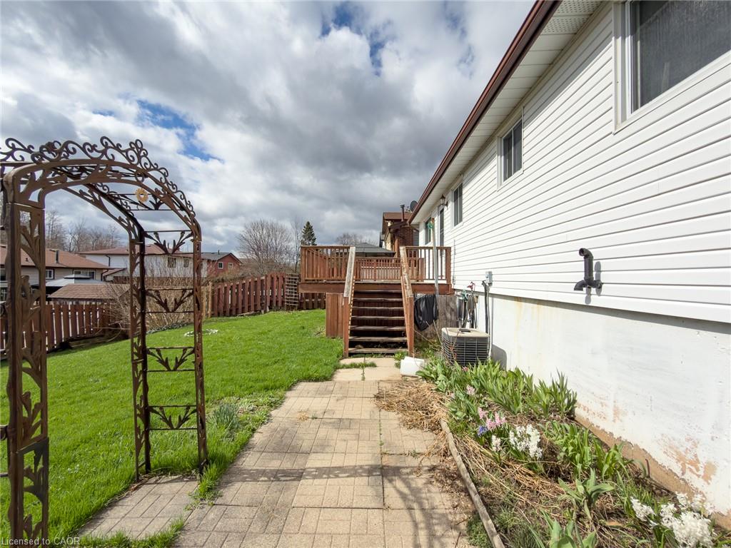 98 Cobblehill Road Property Photo 18