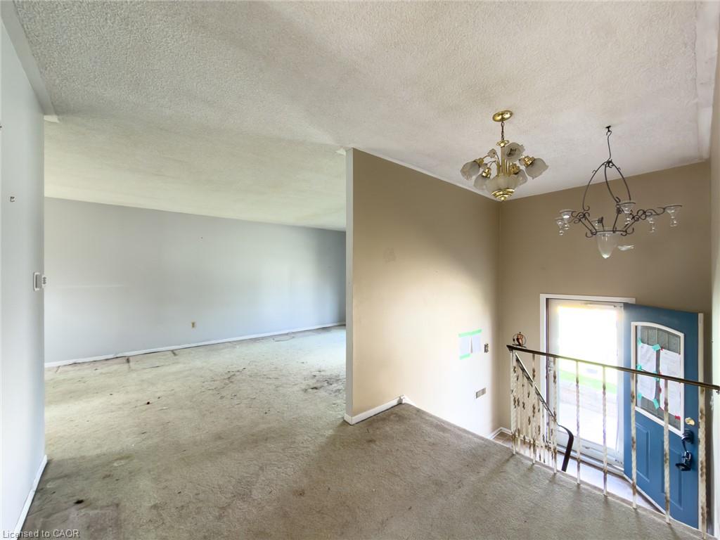98 Cobblehill Road Property Photo 24