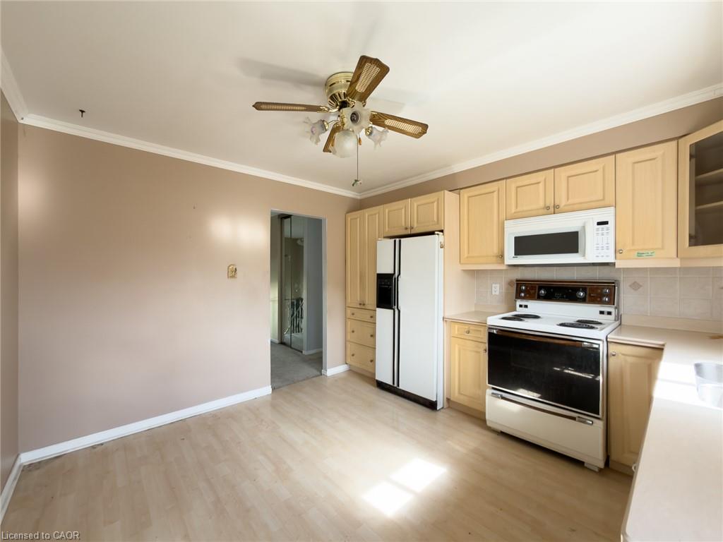 98 Cobblehill Road Property Photo 28
