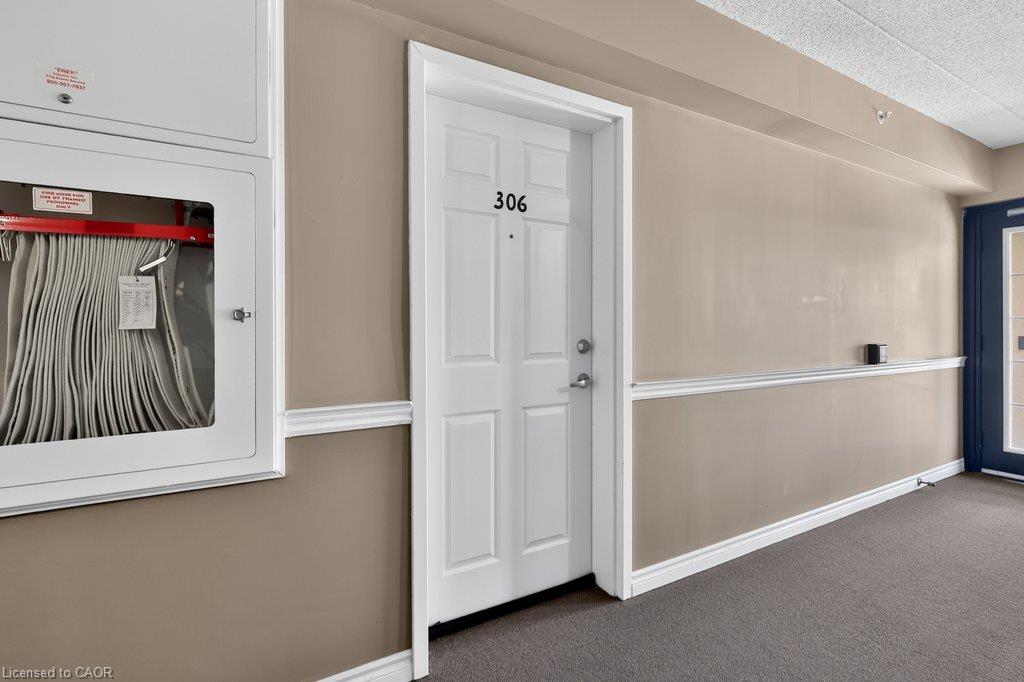 306-2065 Appleby Line Property Photo 2