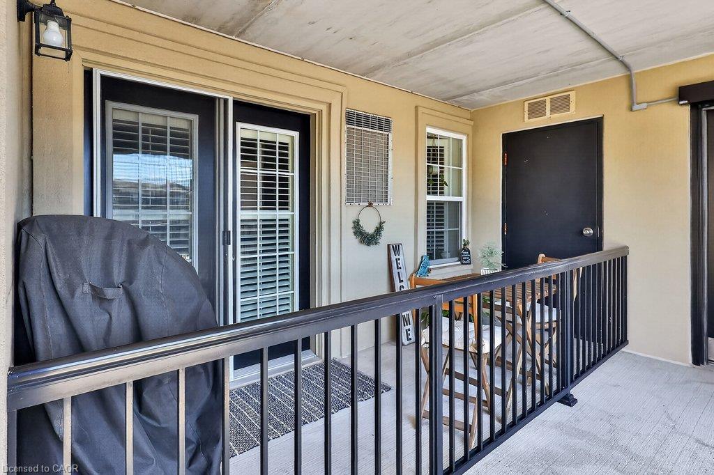 306-2065 Appleby Line Property Photo 25