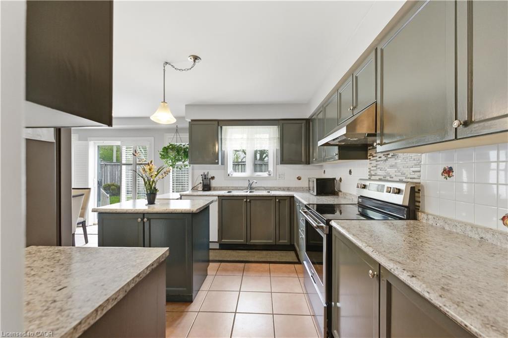 183 Daniels Street Property Photo 11