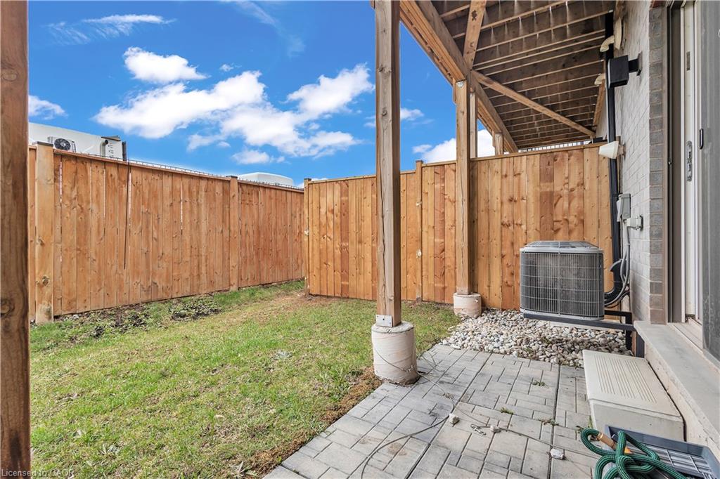 116-575 Woodward Avenue Property Photo 31