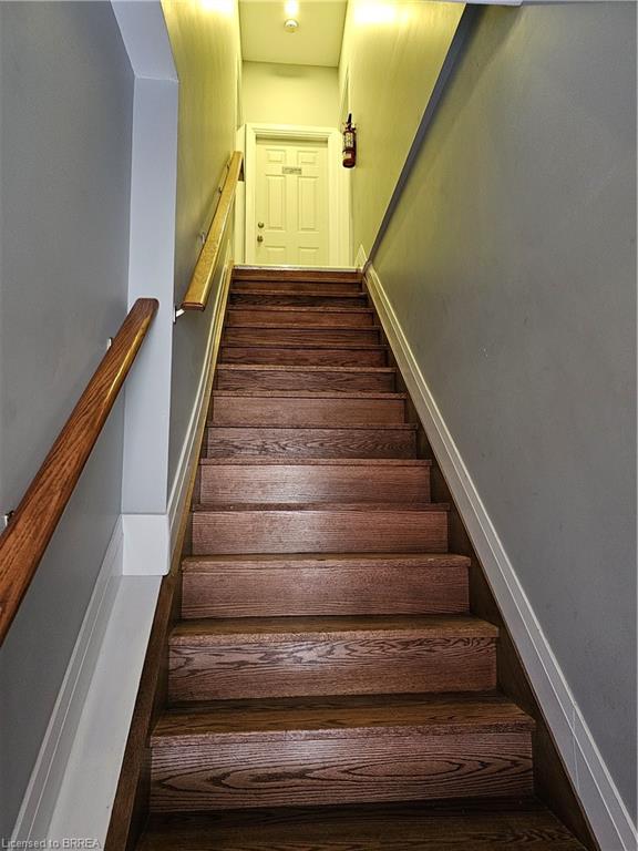 5-427 Colborne Street Property Photo 7