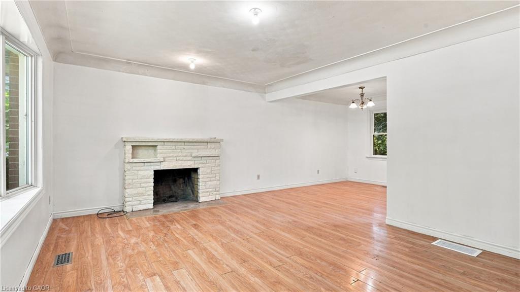 524 Dorval Drive Property Photo 8