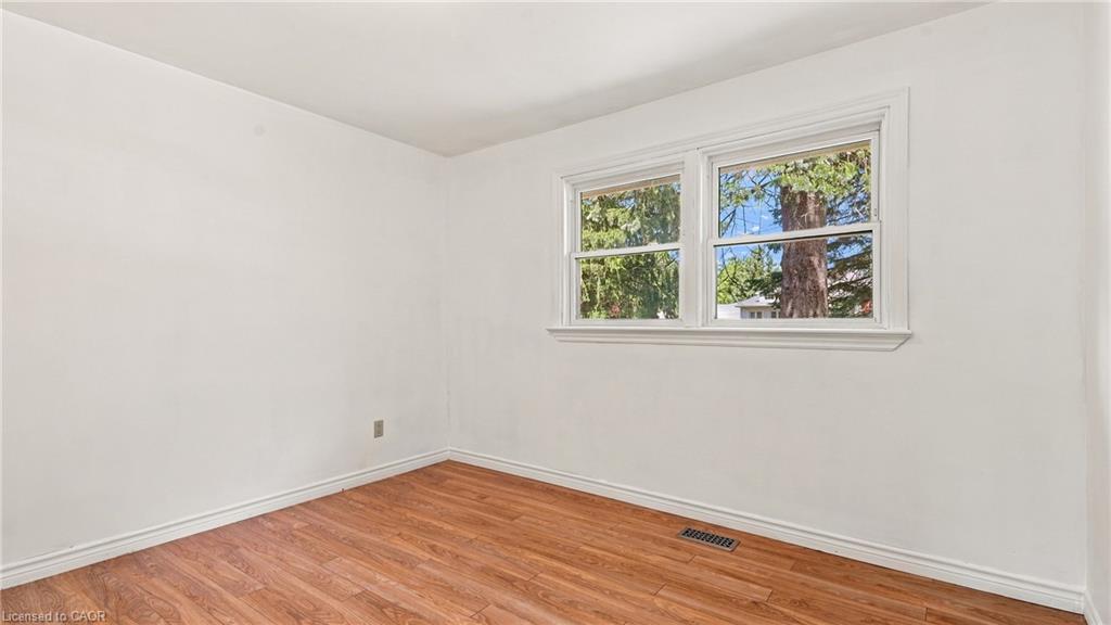 524 Dorval Drive Property Photo 17