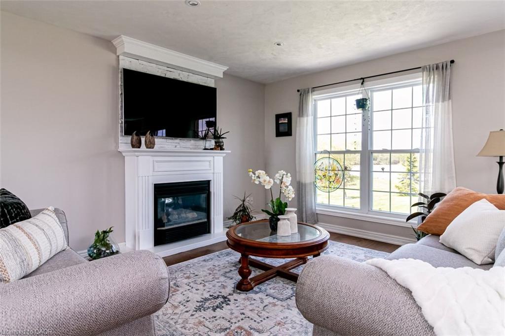 32a Haldimand Trail Property Photo 12