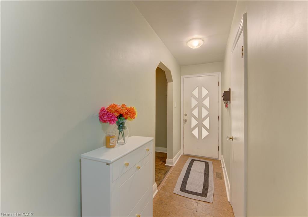 195 Belleview Avenue Property Photo 3