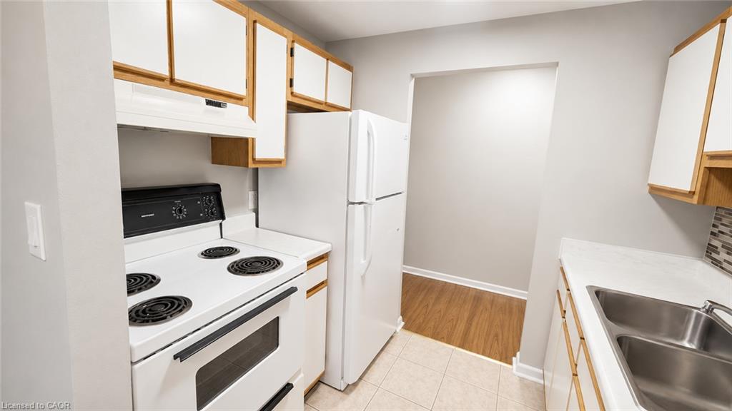 1-15 Empire Street Property Photo 2