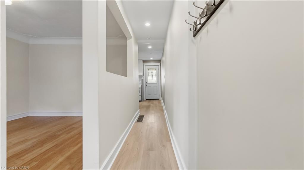 180 West Avenue N Property Photo 7