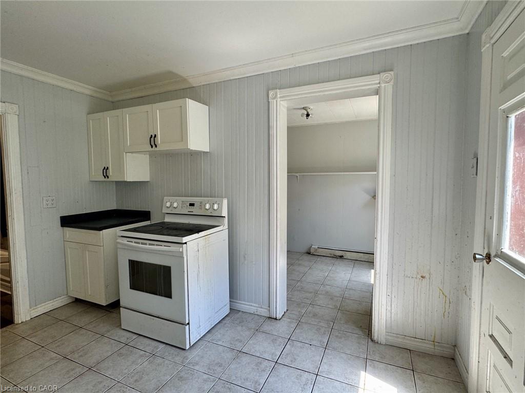 54 Ellis Street Property Photo 11