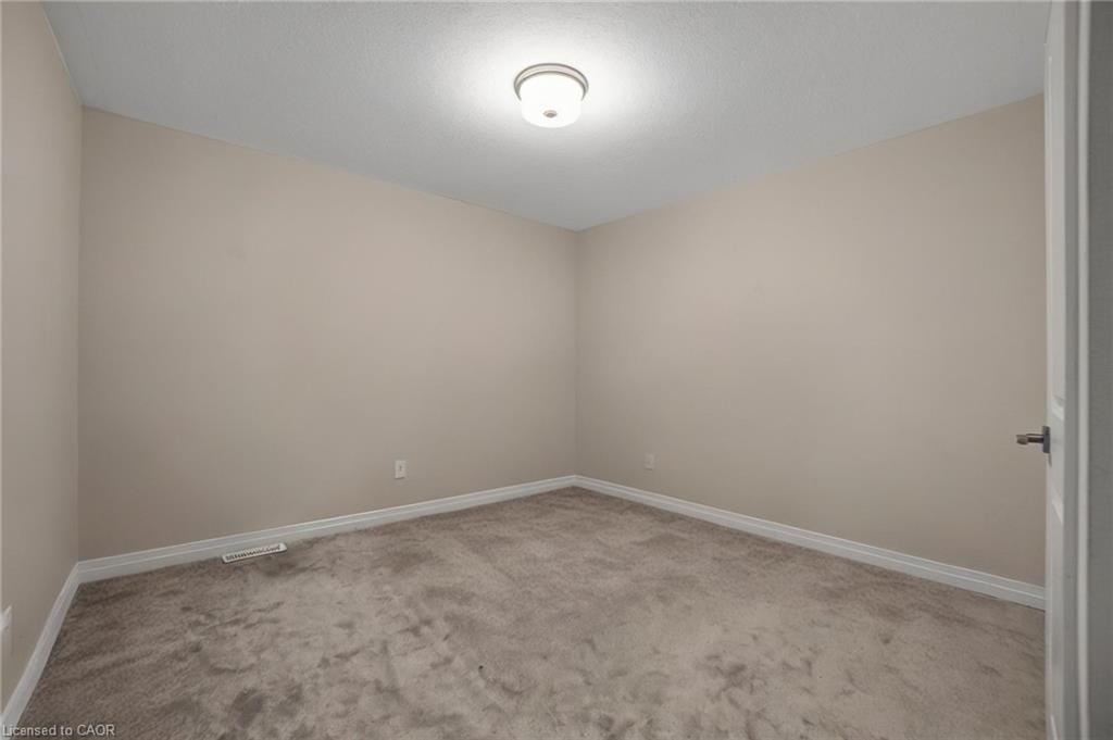 3742 Sunbank Crescent Property Photo 30