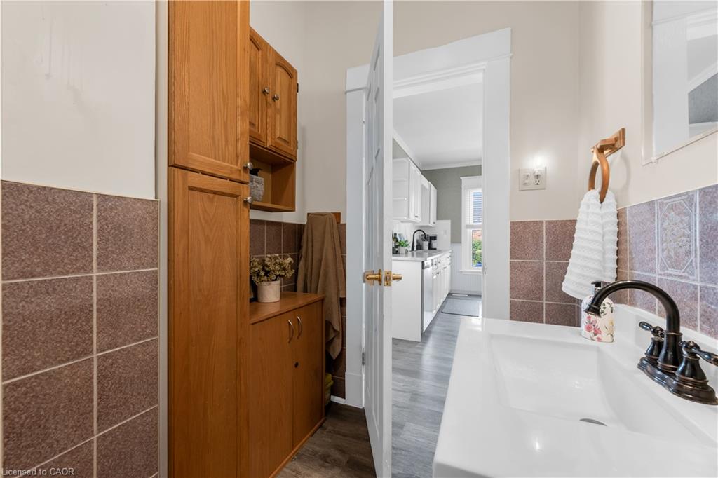 50 Strathcona Avenue Property Photo 16