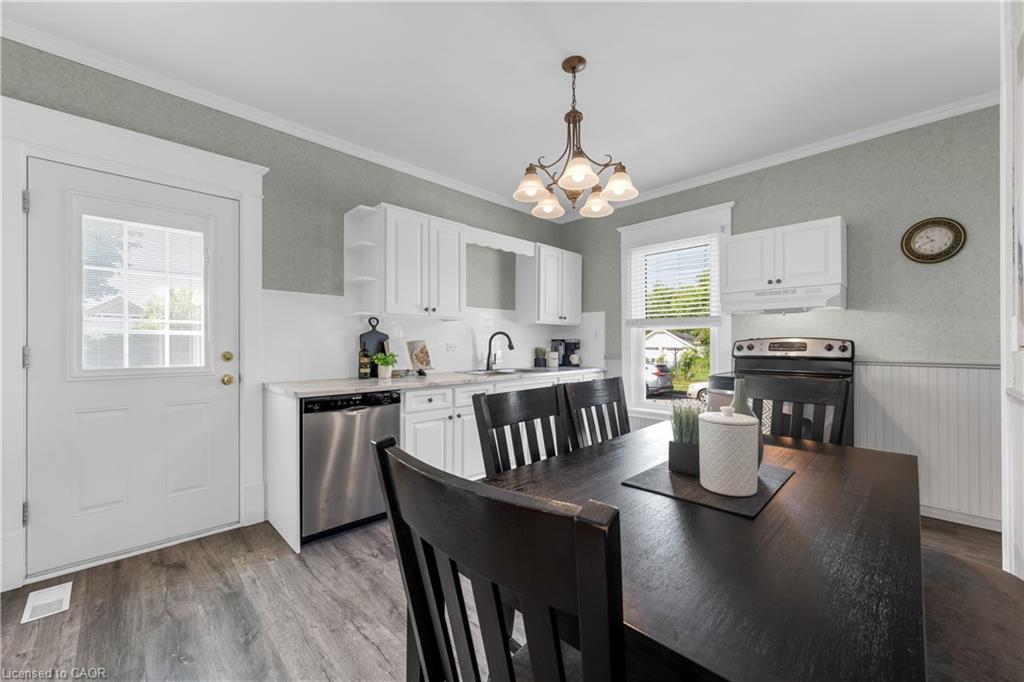 50 Strathcona Avenue Property Photo 17