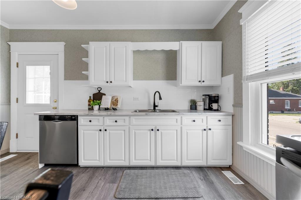 50 Strathcona Avenue Property Photo 20