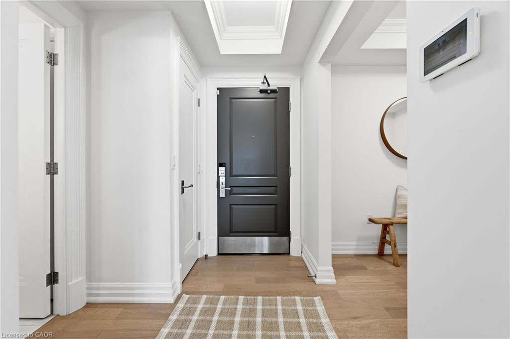 310-2060 Lakeshore Road Property Photo 6