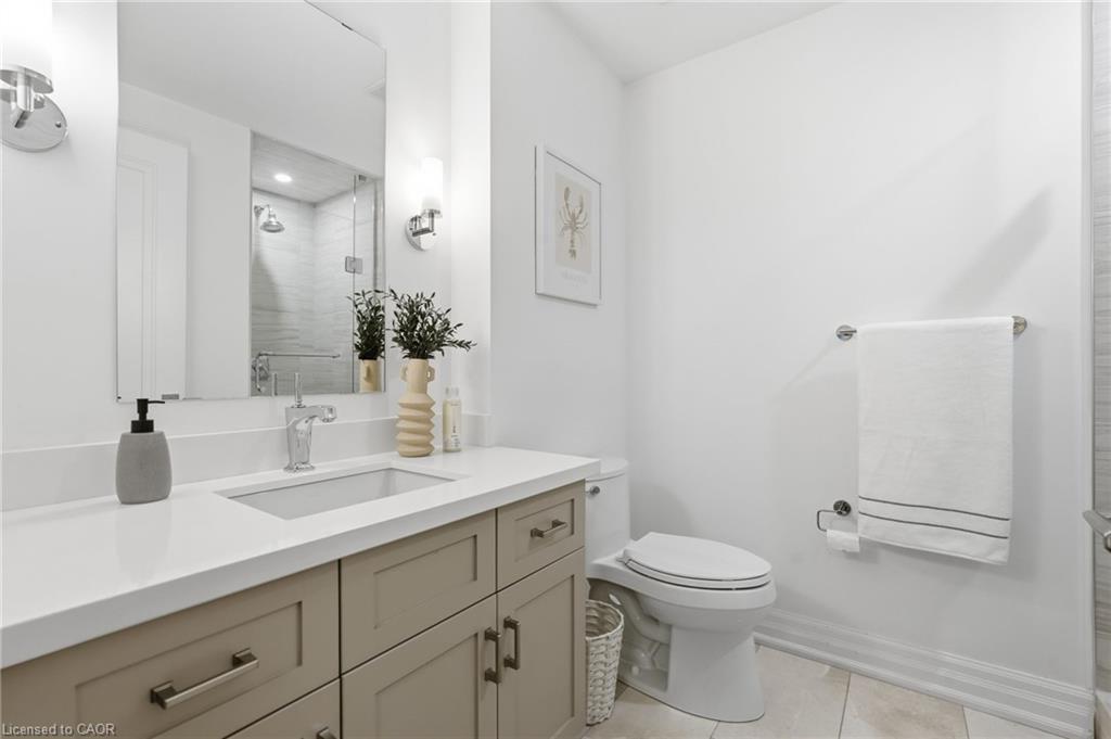310-2060 Lakeshore Road Property Photo 9