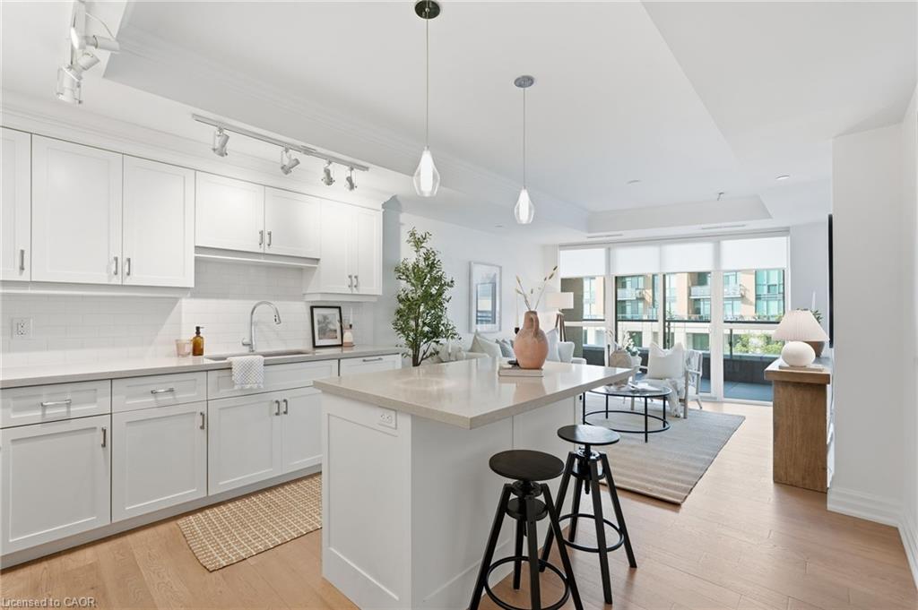 310-2060 Lakeshore Road Property Photo 11