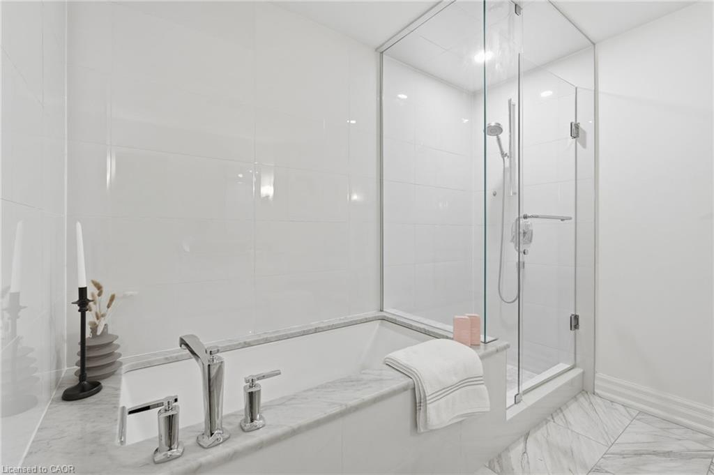 310-2060 Lakeshore Road Property Photo 27