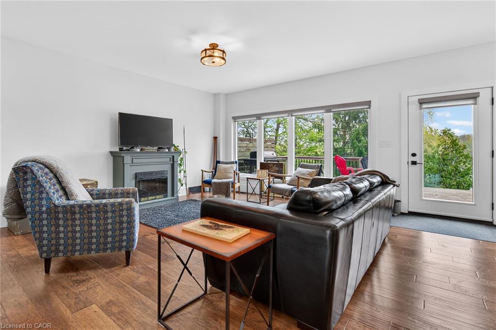 1300 River Road Property Photo 19