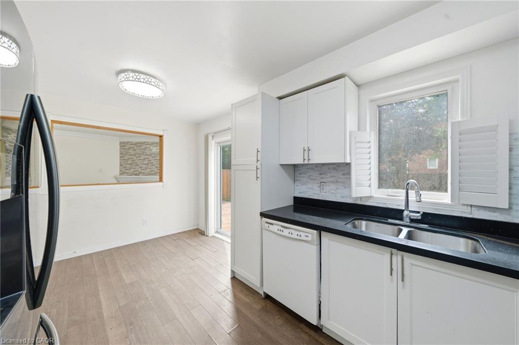 366 Marshall Crescent Property Photo 16