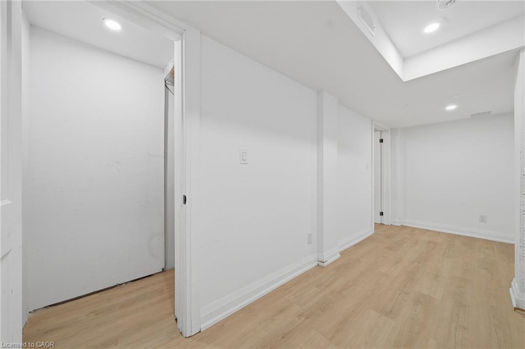 366 Marshall Crescent Property Photo 32