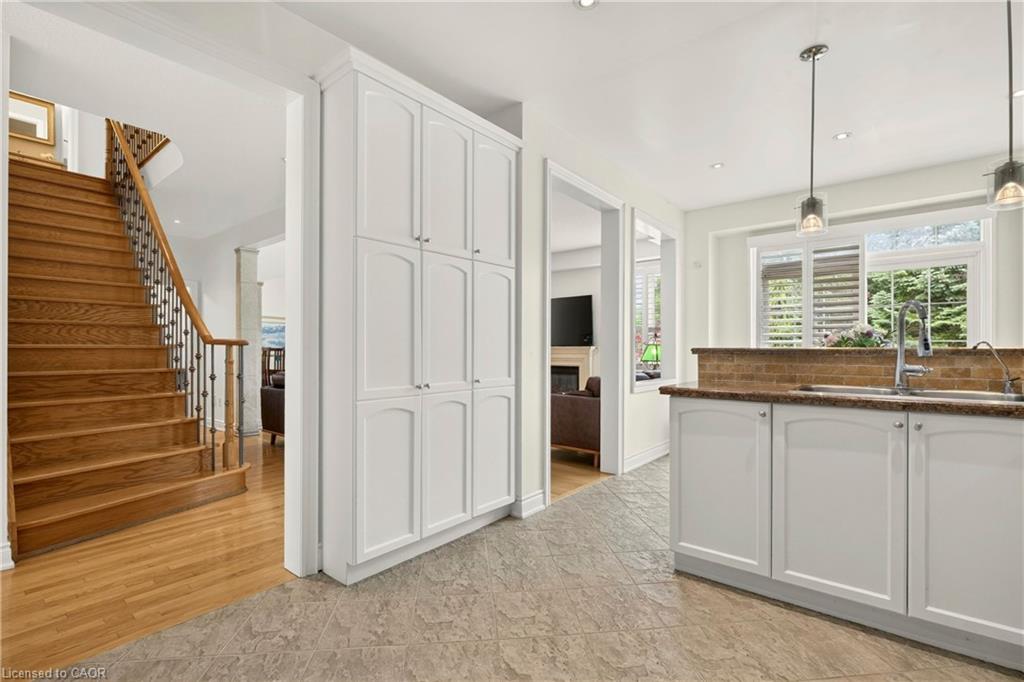215 Burloak Drive Property Photo 15