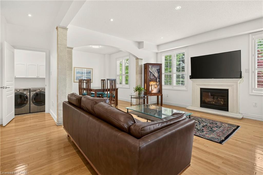 215 Burloak Drive Property Photo 17