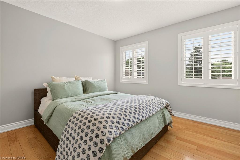 215 Burloak Drive Property Photo 28