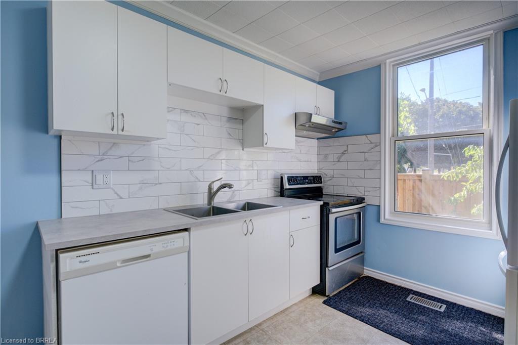 169 George Street Property Photo 8
