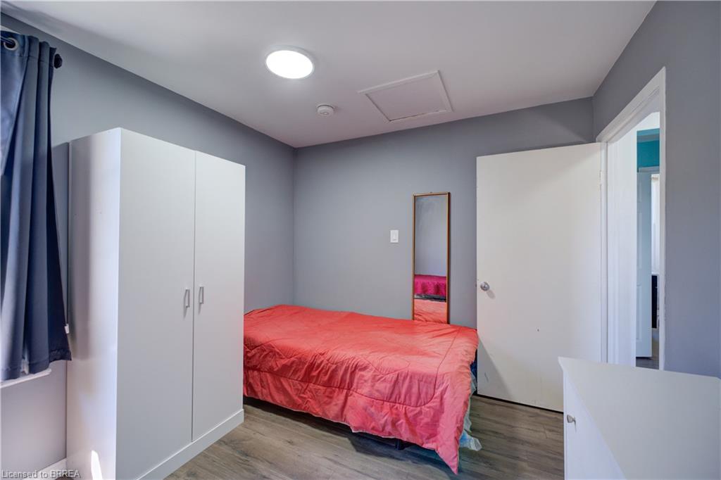 169 George Street Property Photo 33