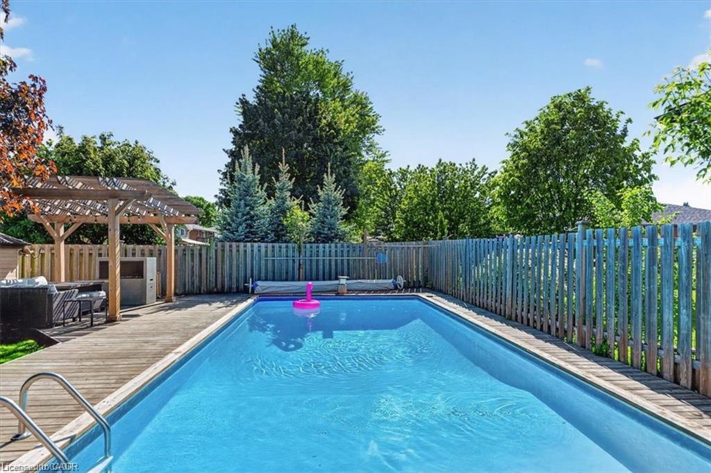 35 Weichel Street Property Photo 29