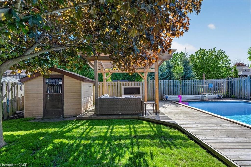35 Weichel Street Property Photo 32