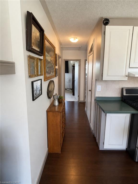 630 Main Street W Property Photo 9