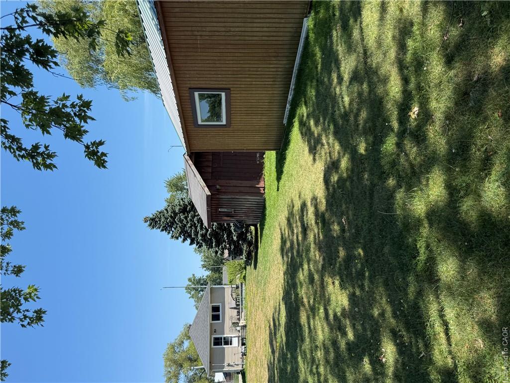 630 Main Street W Property Photo 18