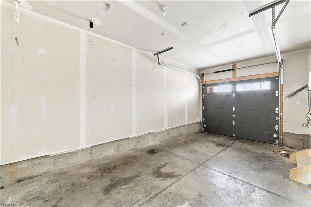 86-1169 Garner Road E Property Photo 29