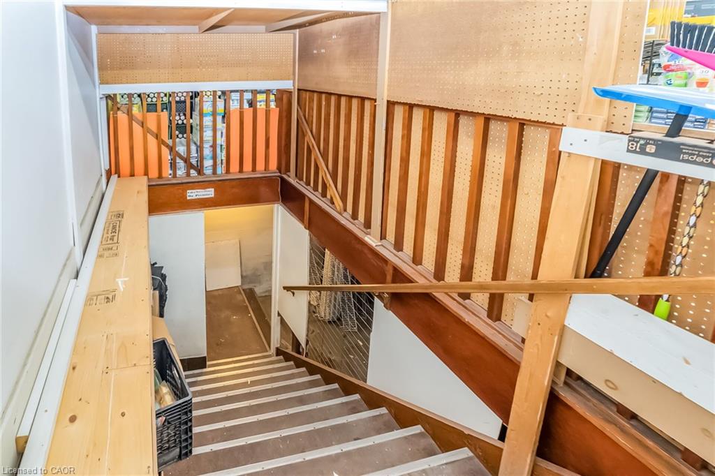 62 King Street Property Photo 24