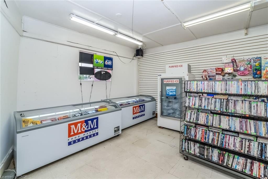 62 King Street Property Photo 26