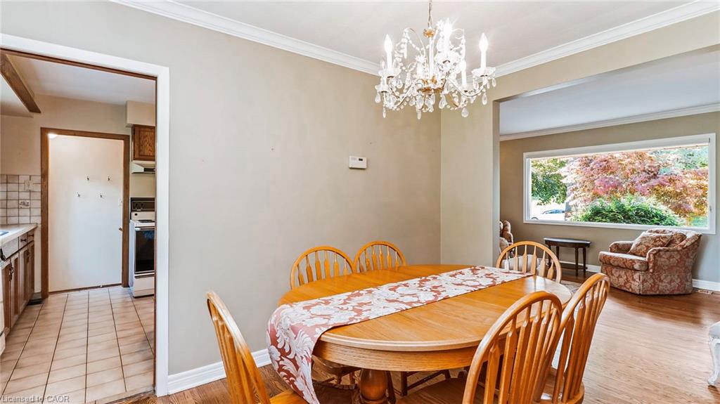 457 Three Valleys Crescent Property Photo 9