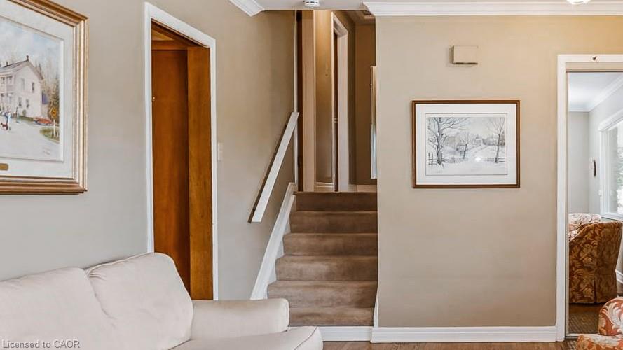 457 Three Valleys Crescent Property Photo 14
