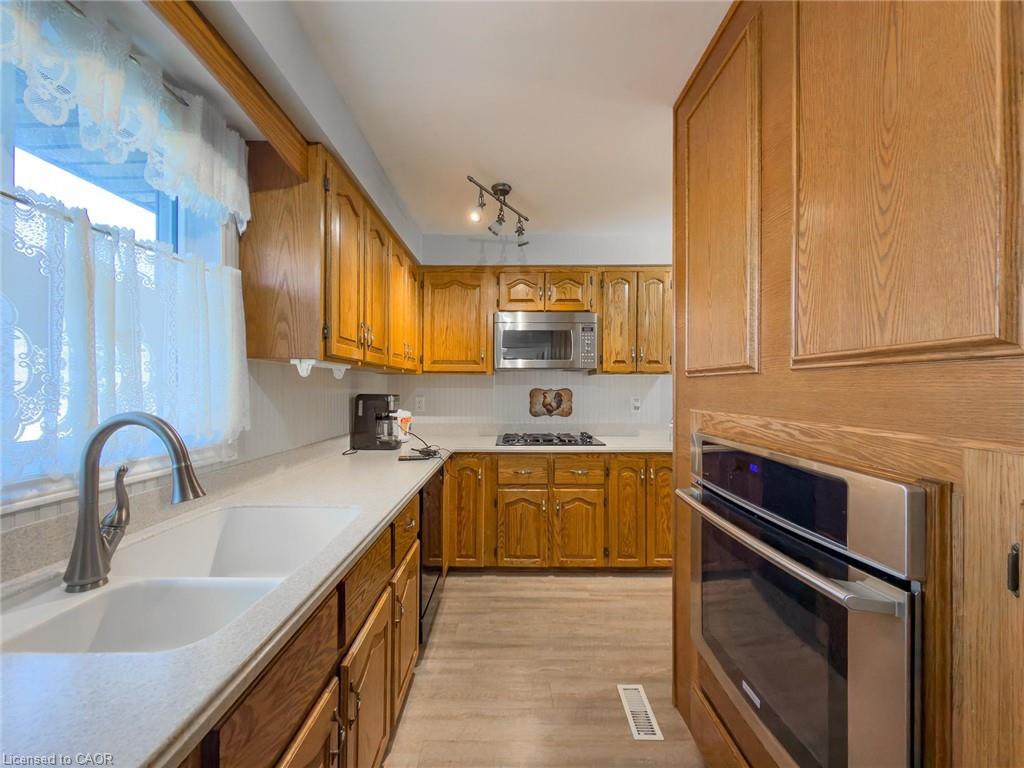 95 Haldimand Road 17 Property Photo 23