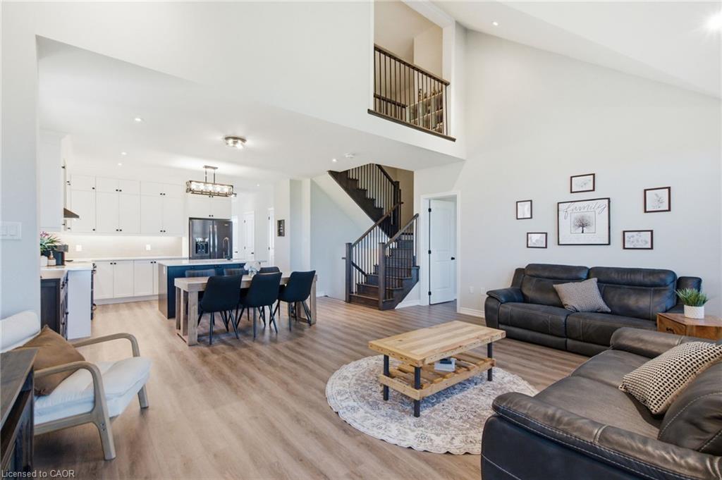 119 Midland Place Property Photo 8