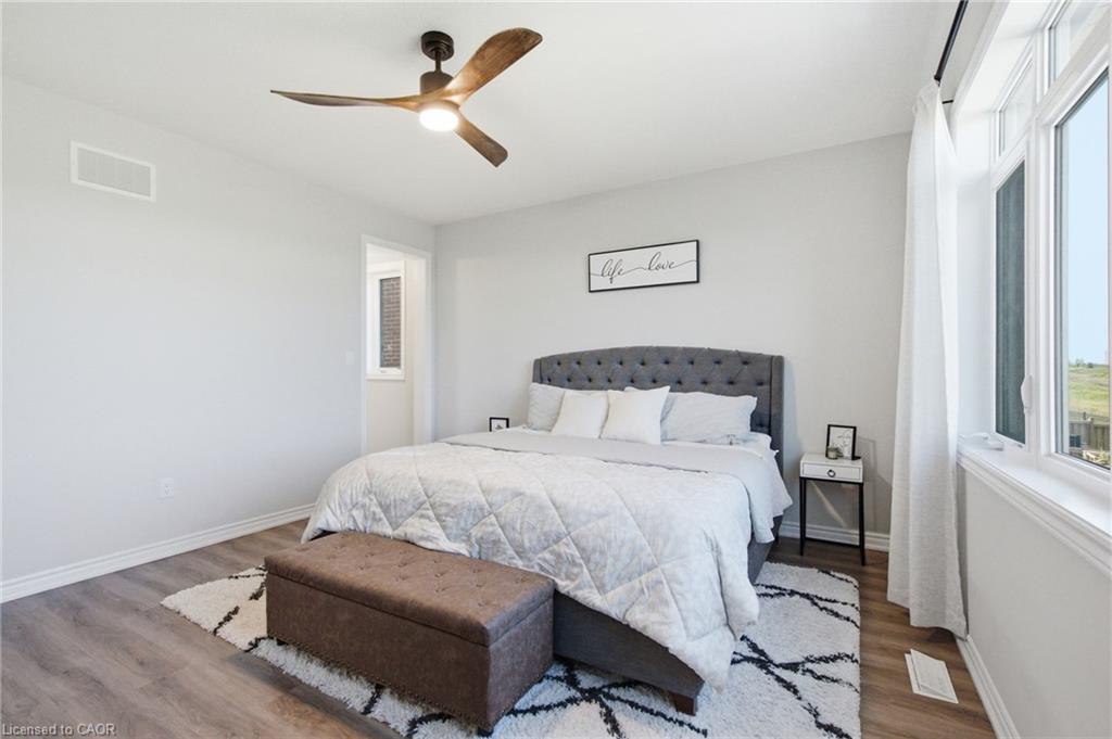 119 Midland Place Property Photo 13